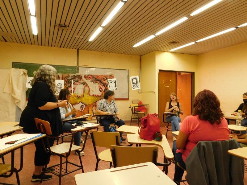 Luchas Y Conquistas De Las Mujeres. El Arte Como Construcción Colectiva (3)