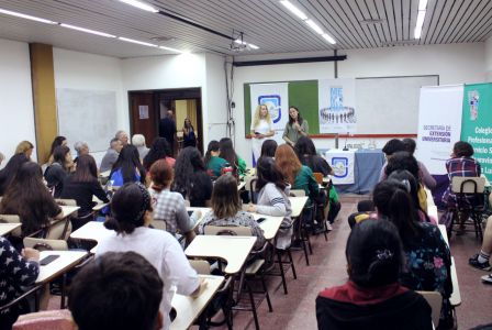 CHARLA-DEBATE-ELEGIMOS-MEMORIA--01