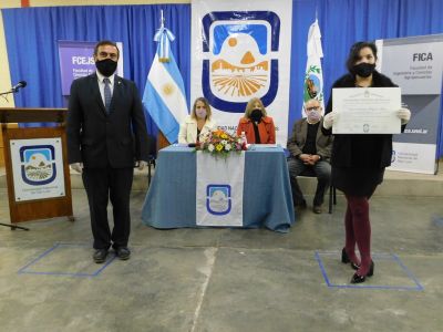 DSCN2095 800x600