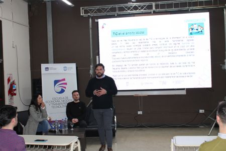 Encuentro  Jóvenes Profesionales Construyendo Futuro (09)