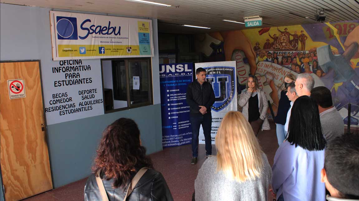 oficina-hall-fcejs-front