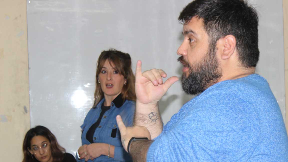 curso-señas002-front