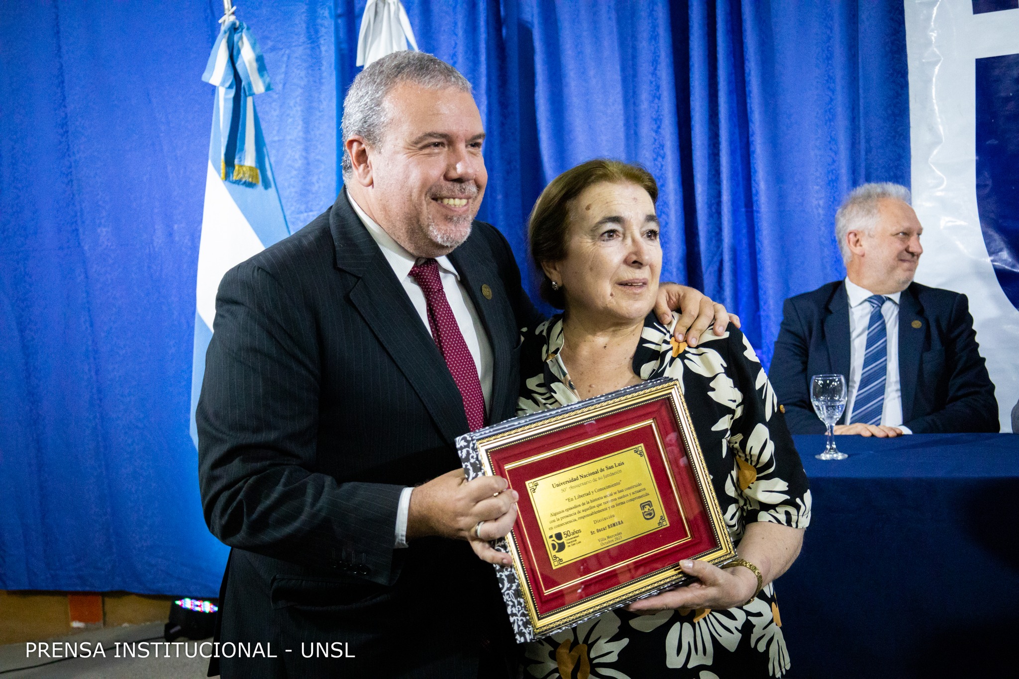 Nancy, hija de Oscar Romera