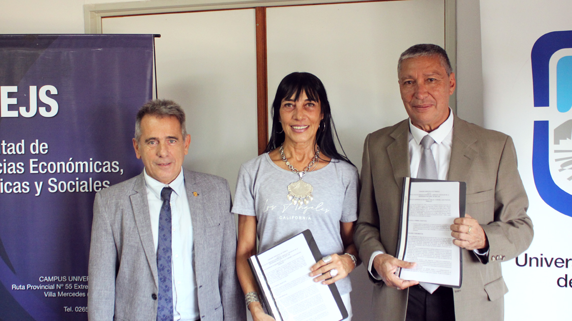 FIRMA-CONVENIO-INSTITUTO-FRON-02T