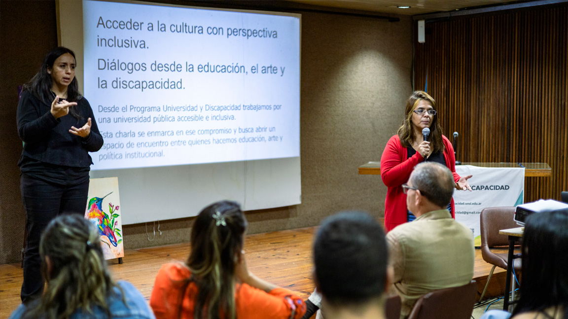 20250423—Charla-acceder-a-la-cultura-con-perspectiva-inclusiva-front
